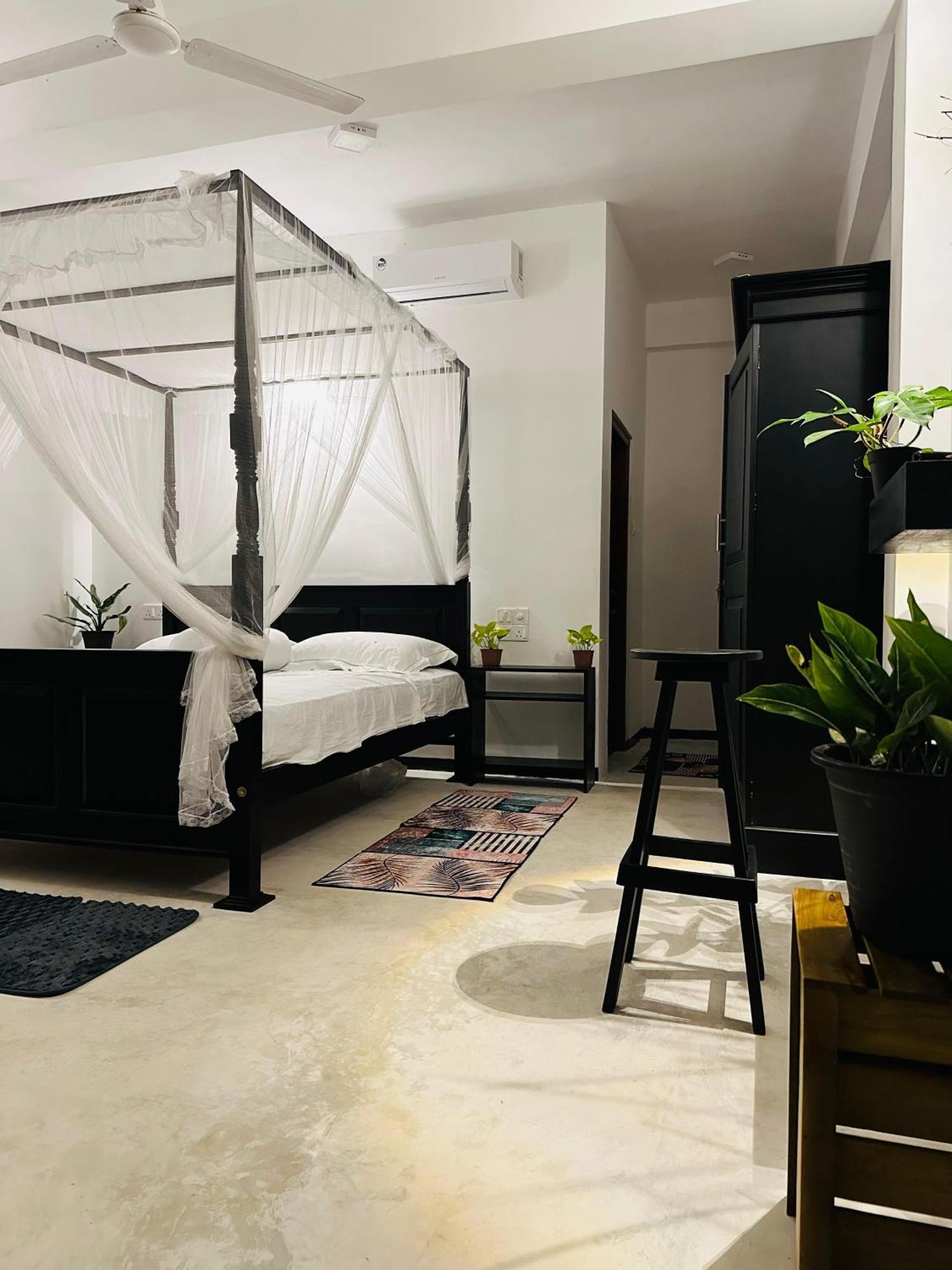 웰리가마 La Fiesta B&B 외부 사진