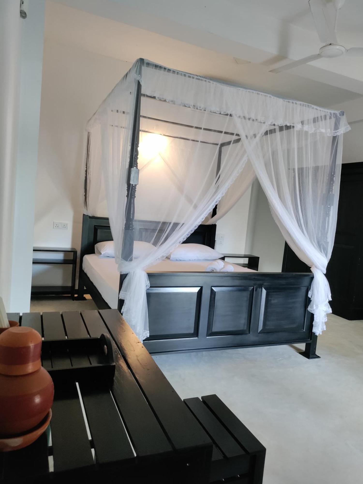 웰리가마 La Fiesta B&B 객실 사진